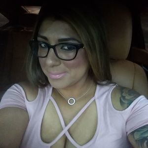 Meet your Posher, Gina